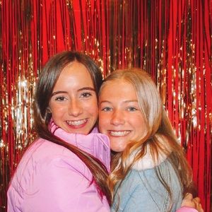 Meet your Posher, Lucy